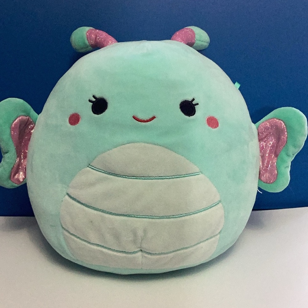 Squishmellow Mint Green Butterfly stuffy 7”